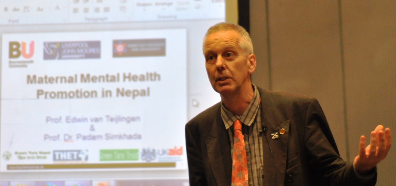 Edwin presenting at a THET-funded two-day workshop on mental health & maternity care in Kathmandu, August 2016.